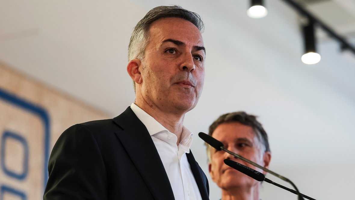 Виктор Фонт.