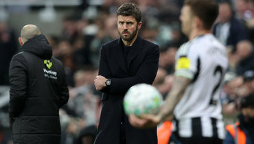 «Арсенал» оторвался от «Ман Сити», Кэррик впервые проиграл с «МЮ», а «Сосьедад» — в финале