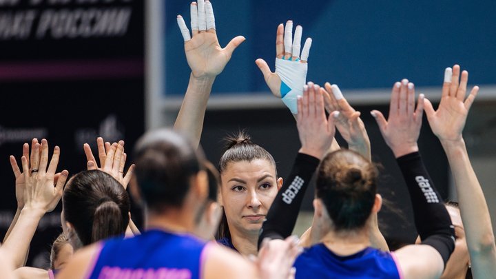 «Динамо-Ак Барс» снова выиграл регулярный чемпионат. Но у казанок появился свой криптонит