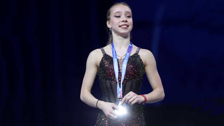 Первое взрослое золото Двоеглазовой и фанаты Муры в Челябинске