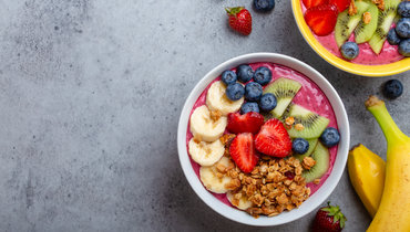 Эксперт по питанию раскритиковал смузи и боулы