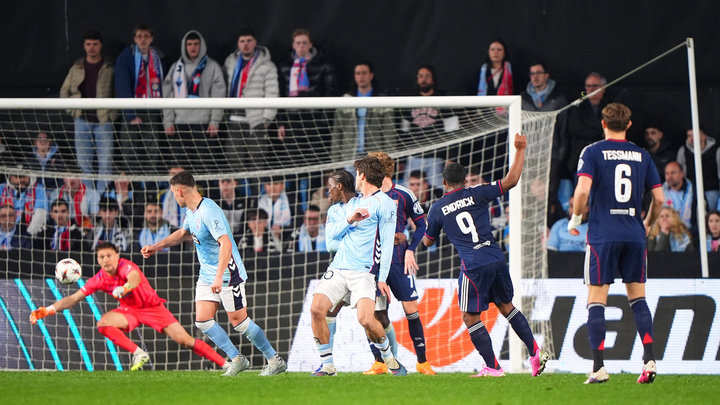 АЕК Николича раздавил «Целе», «Астон Вилла» Эмери спасла Англию от позора, а Эндрик выручил «Лион»