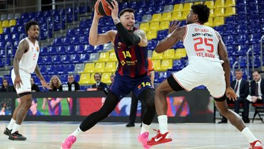 «Барселона» на своем паркете проиграла «Хапоэлю»