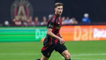 «Атланта» победила «Филадельфию» и прервала серию поражений, Миранчук забил гол