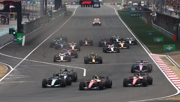 «Абсолютный фейк». В «Формуле-1» зреет бунт против новых болидов и искусственных правил