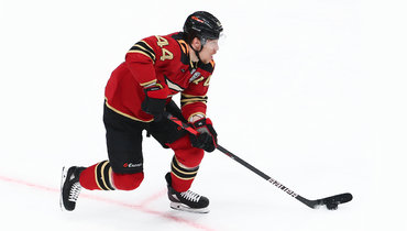 В КХЛ побит еще один уникальный рекорд. Капитан «Авангарда» превзошел защитника из Канады