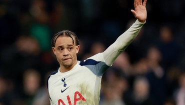 Хави Симонс признан лучшим игроком матча с «Атлетико»