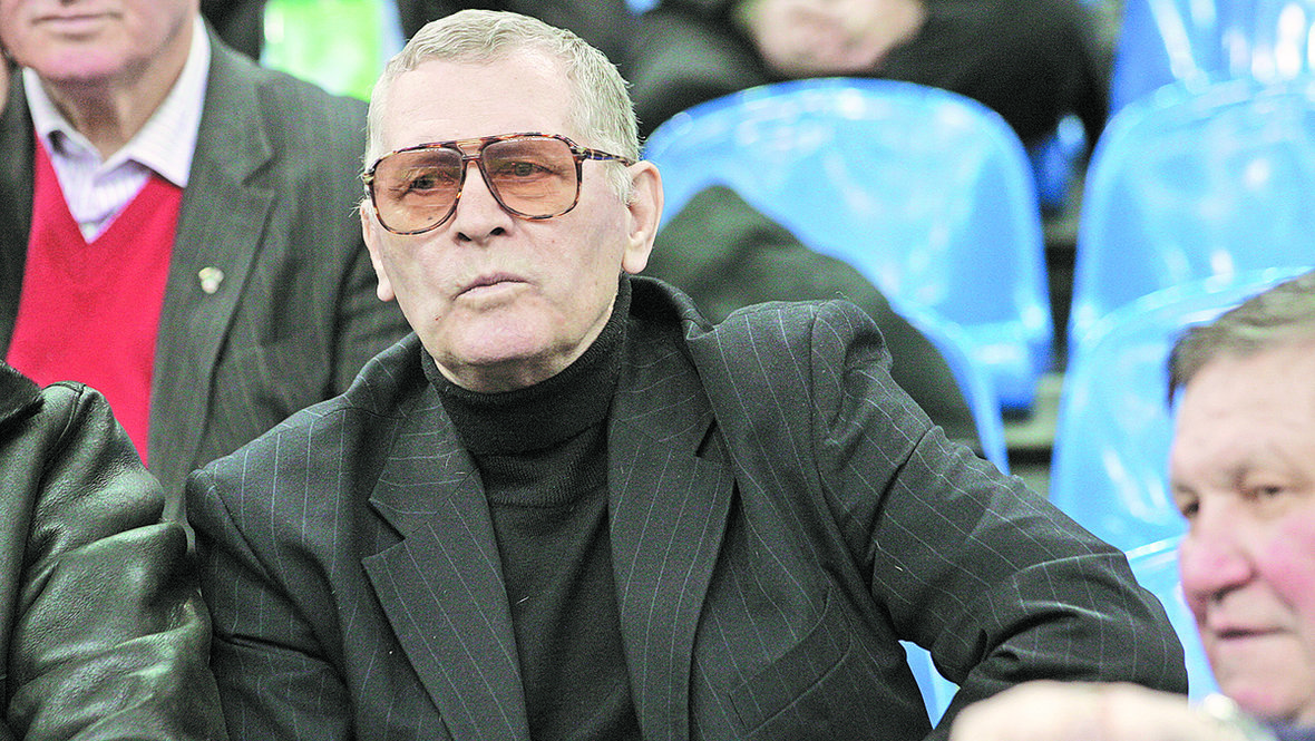 Летопись Акселя Вартаняна. 1989 год. Часть шестая: Взлом редакции: война за футбол с чиновниками