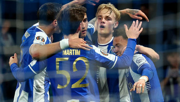 «Порту» — «Штутгарт»: Лига Европы, ответный матч 1/8 финала, видеообзор