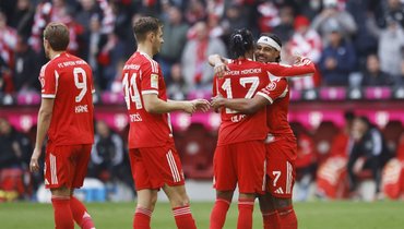 «Бавария» разгромила «Унион», Гнабри оформил дубль