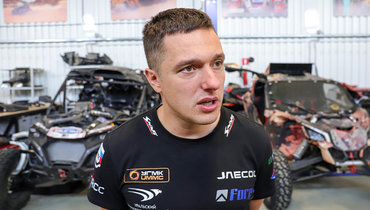 «Удивительно читать это». Российские пилоты снова жалуются на политические требования FIA