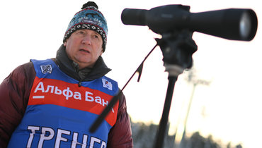 СБР объявил об уходе тренера Каминского из сборной России по биатлону