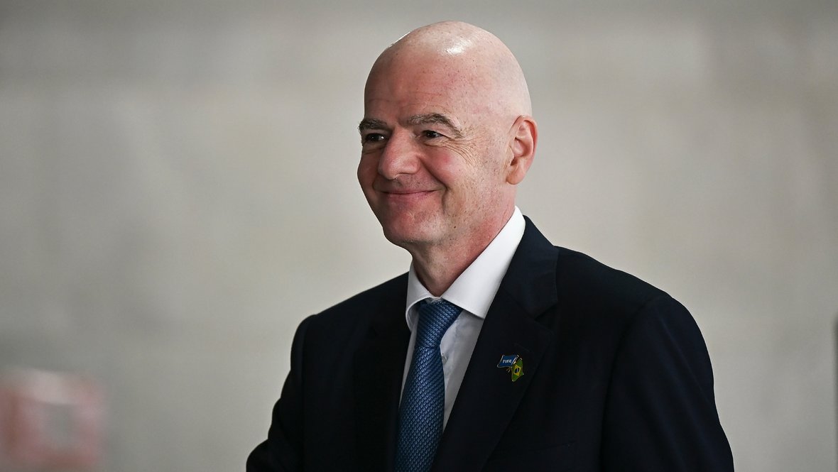 ИФАБ измененил правила в футболе: как теперь проводят замены, вбрасывание мяча и удары от ворот