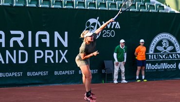 Хромачева огорчила дуэт россиянки и украинки: взяла титул WTA в Колумбии в паре с Доулхайд