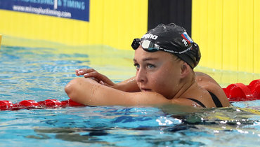 «Не понимаю, за что мне это». Пловчиха Егорова попала в ДТП на самокате во Франции — из-за травм пропустит КР