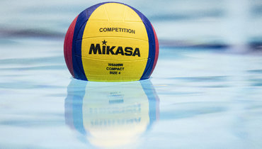 Россия выиграла в первом за четыре года официальном матче в командных видах спорта