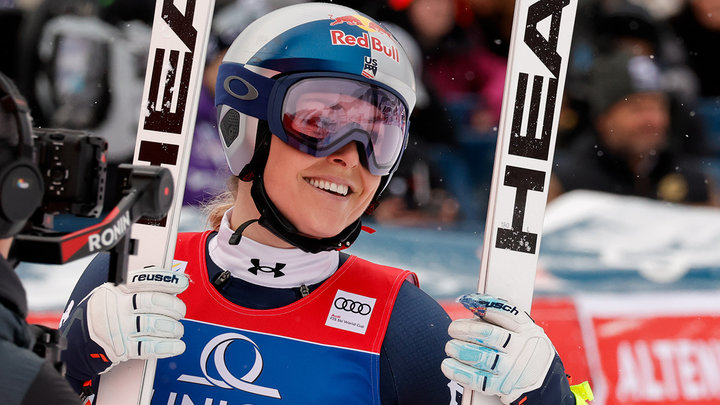 «Мне так и не удалось попрощаться». 41-летняя Линдси Вонн хочет вернуться после страшной травмы на Олимпиаде