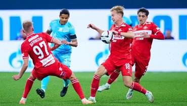 «Спартак» дотерпел до финала. «Зениту» остался только чемпионат