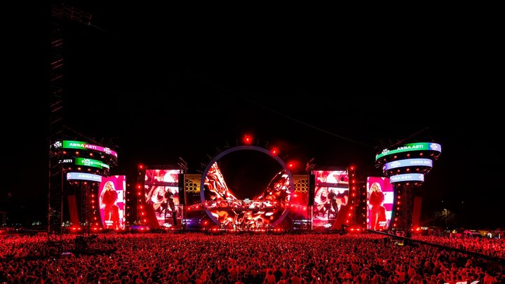 Стало известно, кто из артистов выступит на VK Fest в 2026 году