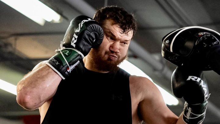 Соперник Фьюри — мощный панчер из Моздока. 5 лучших нокаутов Арсланбека Махмудова