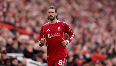 Собослаи — кандидат в топ-10 «Золотого мяча» в проблемном «Ливерпуле». Венгр — один из лучших хавбеков мира