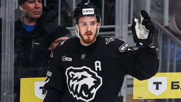 «Ак Барс» не предложил ничего, чем мог бы нас удивить». Интервью одного из лучших защитников КХЛ