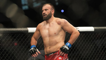 Азамат Мурзаканов — Пауло Коста: онлайн-трансляция боя UFC