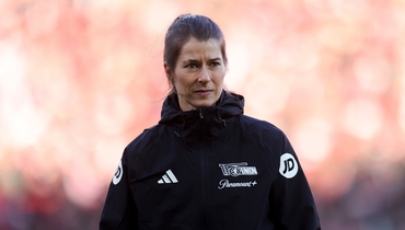 «Я рада, что мне доверились». Мари-Луизе Эта стала первой женщиной-тренером в истории Бундеслиги