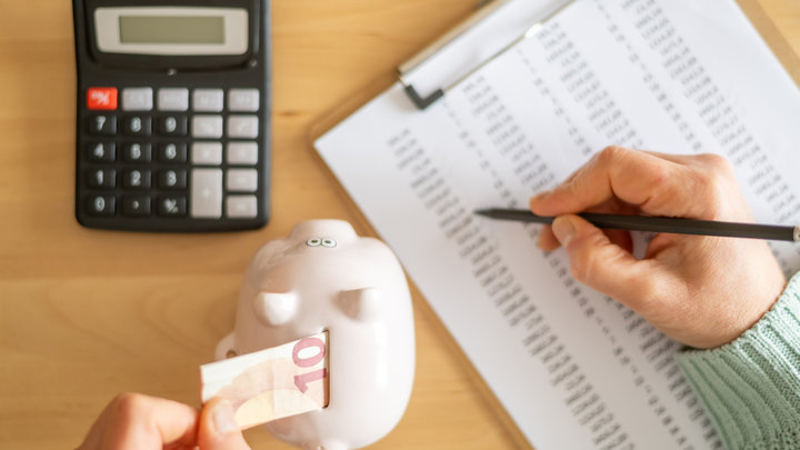 Аналитик рассказал, как грамотно контролировать личный бюджет