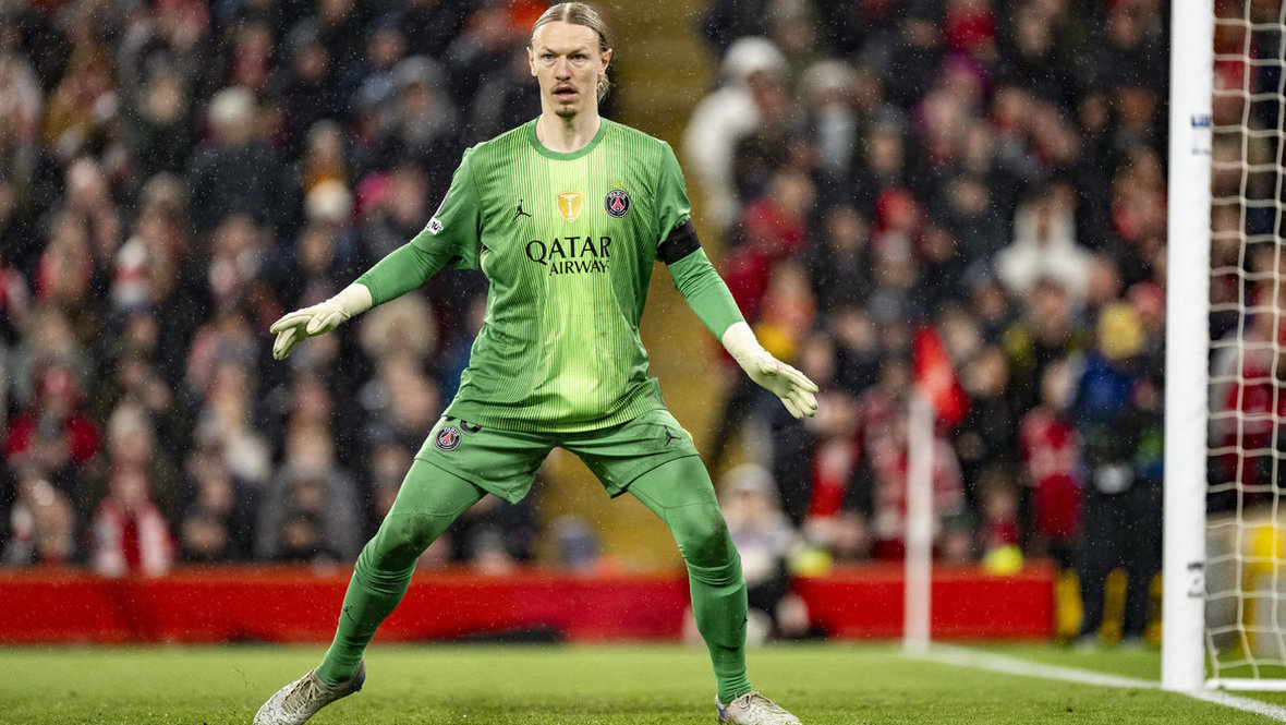 Вратарь ПСЖ Сафонов не пропустил в трех матчах Лиги чемпионов подряд
