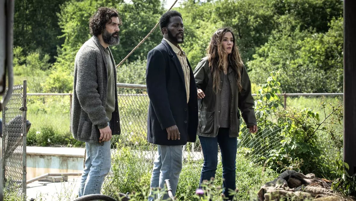 Сериал «Извне» продлен на 5-й сезон