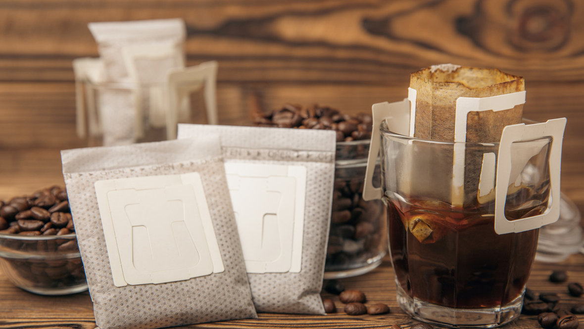 Зумеры все чаще покупают кофе в дрип-пакетах