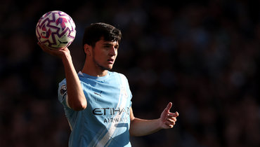 Хусанов стал одним из лучших в «Манчестер Сити». Дружит с Холанном и постоянно прогрессирует