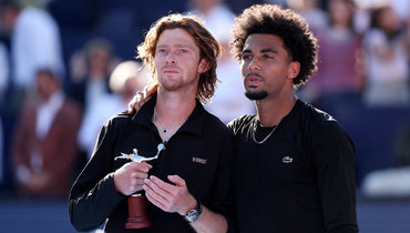 Бросил ракетку и ударил по мячу ногой. Рублев проиграл финал Фису