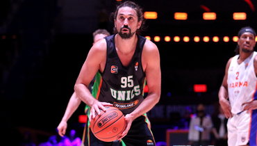 «Не собираюсь заканчивать, с каждым годом все больше хочется играть». Интервью Алексея Шведа