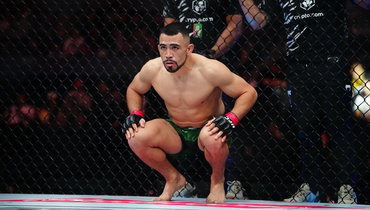 Рафа Гарсия — Александр Эрнандес: прямая трансляция боя UFC