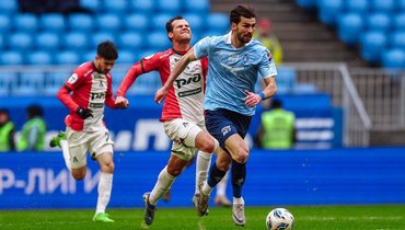 «Крылья Советов» победили «Локомотив» его же оружием. Рахманович забил гол-красавец