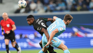 «Зенит» лучше играет с лидерами, «Краснодар» — с аутсайдерами. Кого календарь приведет к золоту?