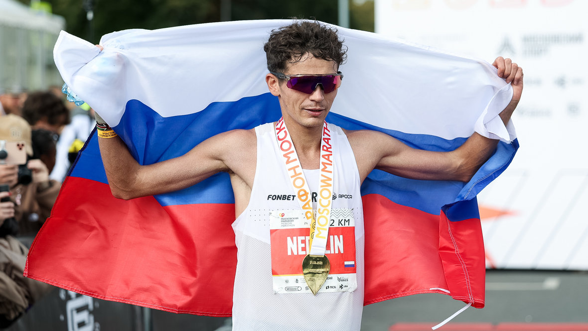 Дмитрий Неделин побил 19-летний рекорд России на марафоне 26 апреля 2026: интервью бегуна о триумфе в Дюссельдорфе