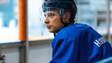 Кадр из сериала «Молодежка: Новая смена», реж. Сергей Арланов, Wink