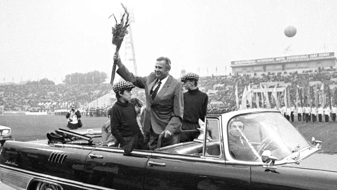Летопись Акселя Вартаняна. 1989 год. Часть одиннадцатая