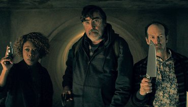 Кадр из сериала «Городок», реж. Августин Фриззелл, Кайл Патрик Альварес, Бен Тэйлор, Netflix
