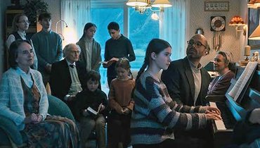Кадр из фильма «Фьорд», реж. Кристиан Мунджиу, Eurimages, Film i Vast, Why Not Productions