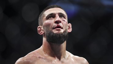 Чимаев подрался с Дэнисом, Царукян разнес Фергюсона. Наши бойцы UFC выступили в борьбе и пошумели