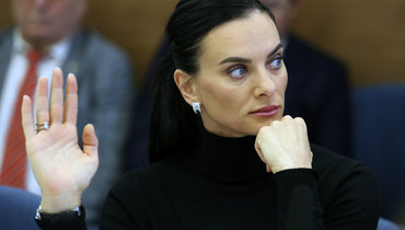 Исинбаева поблагодарила Карелина за поддержку: «Ваше честное слово значит для меня бесконечно много»