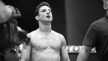 Сердце остановилось во сне. UFC сообщил о смерти бразильского бойца Аллана Насименто