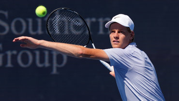 «Сосредоточен на US Open». Синнер снялся с «мастерса» и рискует пропустить турнир «Большого шлема»