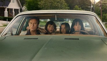 Кадр из фильма «На краю Оук-стрит», режиссер Дэвид Роберт Митчелл, Warner Bros. Pictures
