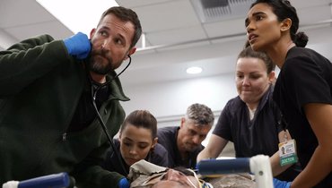 Кадр из сериала «Питт», создатель Р. Скотт Геммилл, HBO Max
