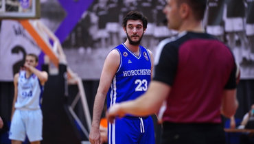 Стал MVP в Омане, отказывал топ-клубам и тренировался по ночам в Катаре. Большое интервью Агасия Тонояна